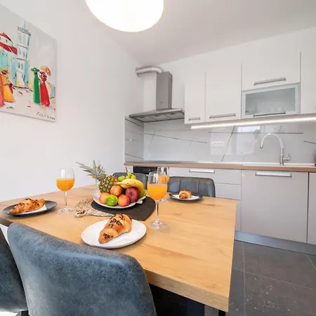 Luxury Maraschino Apartamento Zadar