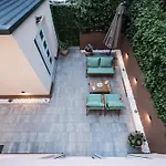 Luxury Maraschino Apartman Zára