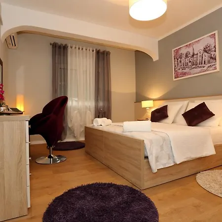Luxury Maraschino Apartament *