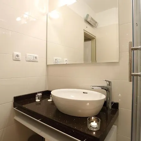 Luxury Maraschino Apartament