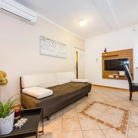 Luxury Maraschino Apartament